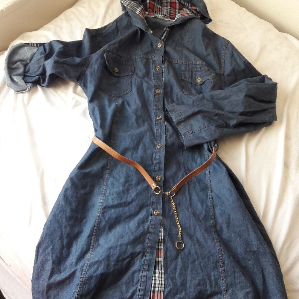 Turkish jean blouse with a hood and belt